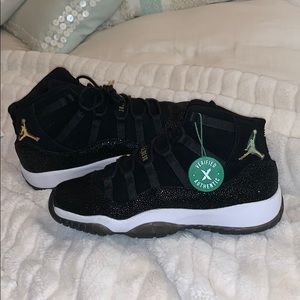 Jordan 11 Retro Heiress Black Stingray